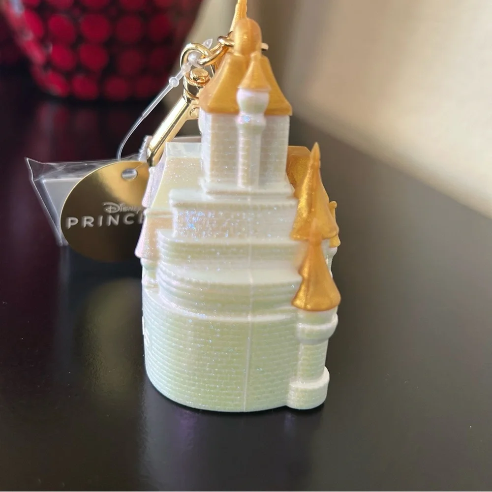 Bath & Body Works Disney Princess Light-up Castle PocketBac Holder